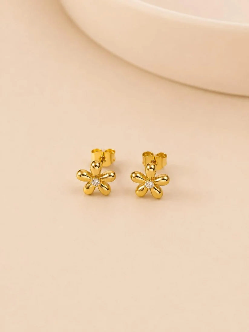 Baby Diamond Daisy Earrings